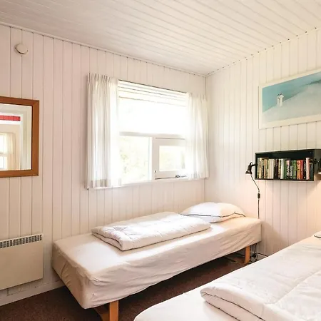 Holiday home Three-bedroom In *