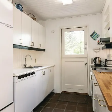 Three-bedroom In Neksø